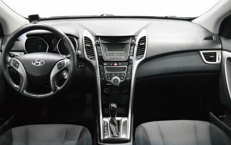 Hyundai i30 II рестайлинг, 2012 год, 1 097 000 рублей, 14 фотография