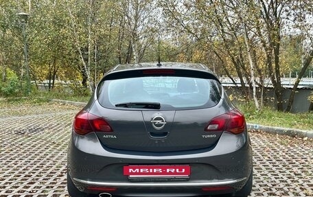 Opel Astra J, 2013 год, 1 299 000 рублей, 15 фотография