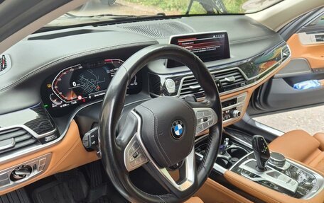 BMW 7 серия, 2019 год, 7 100 000 рублей, 9 фотография