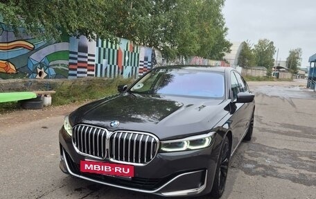 BMW 7 серия, 2019 год, 7 100 000 рублей, 2 фотография