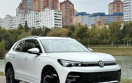 Volkswagen Tiguan, 2024 год, 5 500 000 рублей, 1 фотография