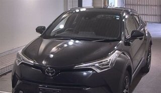 Toyota C-HR I рестайлинг, 2018 год, 2 110 000 рублей, 14 фотография