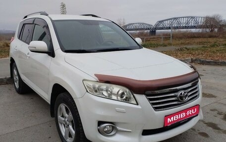 Toyota RAV4, 2011 год, 1 750 000 рублей, 5 фотография