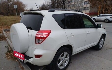 Toyota RAV4, 2011 год, 1 750 000 рублей, 4 фотография