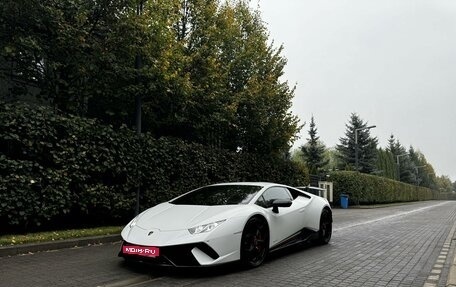 Lamborghini Huracán, 2018 год, 32 000 000 рублей, 1 фотография