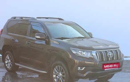 Toyota Land Cruiser Prado 150 рестайлинг 2, 2018 год, 4 600 000 рублей, 3 фотография