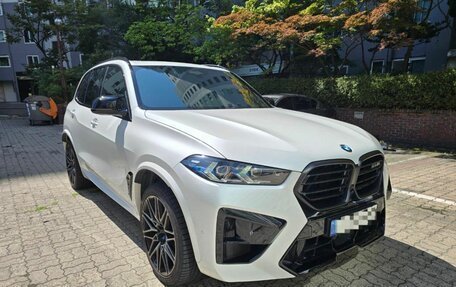 BMW X5 M, 2023 год, 20 000 000 рублей, 2 фотография