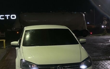 Volkswagen Polo VI (EU Market), 2015 год, 750 000 рублей, 15 фотография