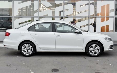 Volkswagen Jetta VI, 2017 год, 1 599 000 рублей, 5 фотография