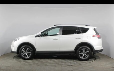 Toyota RAV4, 2017 год, 3 100 000 рублей, 7 фотография