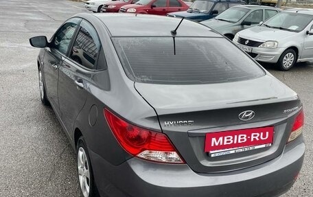 Hyundai Solaris II рестайлинг, 2013 год, 830 000 рублей, 21 фотография