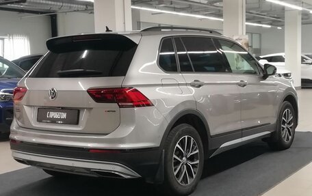 Volkswagen Tiguan II, 2019 год, 2 170 000 рублей, 4 фотография