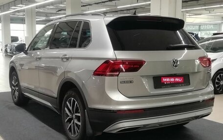 Volkswagen Tiguan II, 2019 год, 2 170 000 рублей, 6 фотография