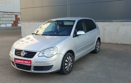 Volkswagen Polo IV рестайлинг, 2005 год, 380 000 рублей, 1 фотография