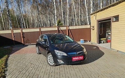 Opel Astra J, 2011 год, 980 000 рублей, 1 фотография