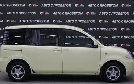 Toyota Sienta I, 2003 год, 569 000 рублей, 4 фотография