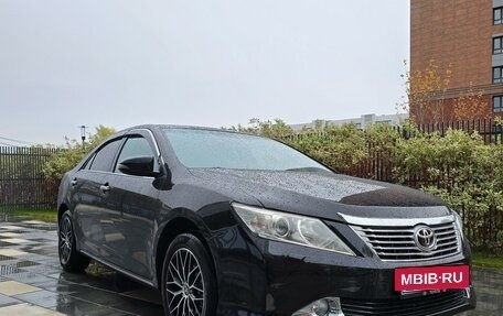 Toyota Camry, 2012 год, 1 700 000 рублей, 2 фотография