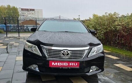 Toyota Camry, 2012 год, 1 700 000 рублей, 3 фотография