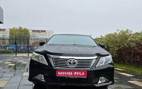 Toyota Camry, 2012 год, 1 700 000 рублей, 4 фотография