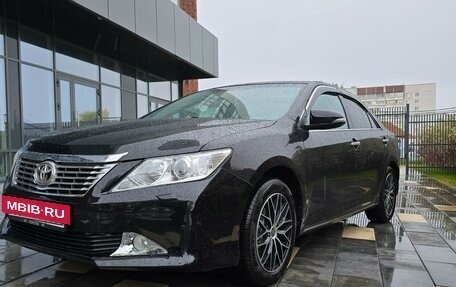 Toyota Camry, 2012 год, 1 700 000 рублей, 6 фотография