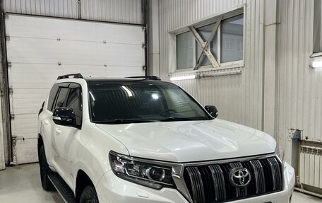 Toyota Land Cruiser Prado 150 рестайлинг 2, 2018 год, 5 699 000 рублей, 1 фотография