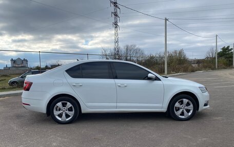 Skoda Octavia, 2018 год, 1 850 000 рублей, 4 фотография