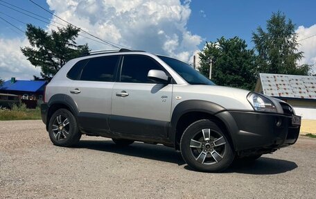 Hyundai Tucson III, 2004 год, 820 000 рублей, 3 фотография