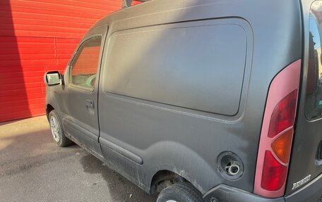 Renault Kangoo II рестайлинг, 2000 год, 100 000 рублей, 3 фотография