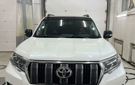 Toyota Land Cruiser Prado 150 рестайлинг 2, 2018 год, 5 699 000 рублей, 2 фотография