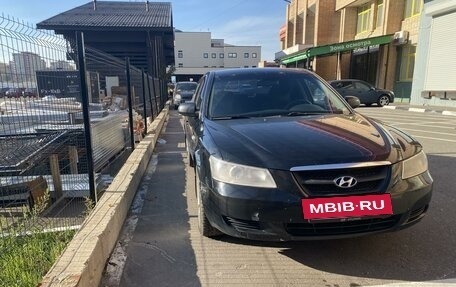 Hyundai Sonata VI, 2007 год, 565 000 рублей, 2 фотография