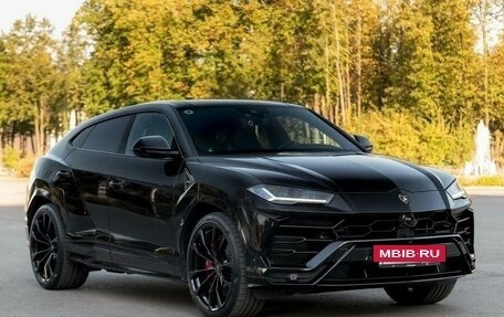 Lamborghini Urus I, 2020 год, 27 900 000 рублей, 3 фотография