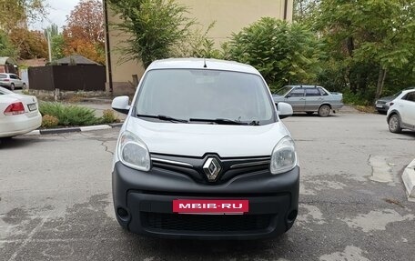 Renault Kangoo II рестайлинг, 2019 год, 1 590 000 рублей, 17 фотография