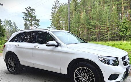 Mercedes-Benz GLC, 2015 год, 3 000 000 рублей, 17 фотография