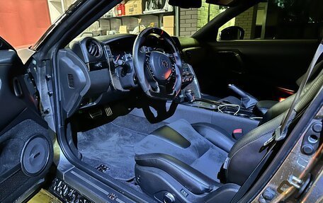 Nissan GT-R, 2010 год, 10 000 000 рублей, 10 фотография