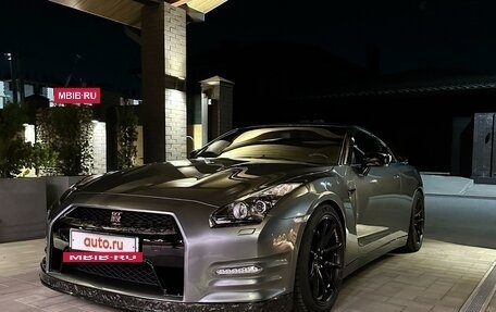 Nissan GT-R, 2010 год, 10 000 000 рублей, 3 фотография