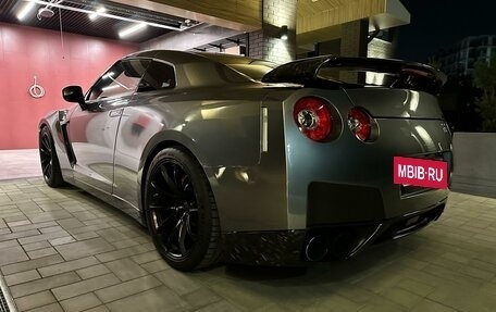 Nissan GT-R, 2010 год, 10 000 000 рублей, 5 фотография