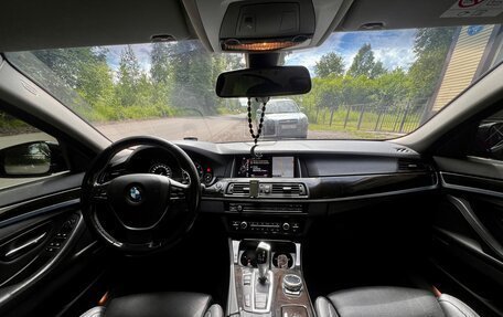 BMW 5 серия, 2014 год, 2 850 000 рублей, 6 фотография