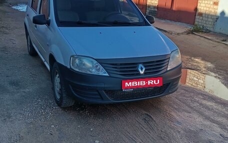 Renault Logan I, 2013 год, 355 000 рублей, 4 фотография