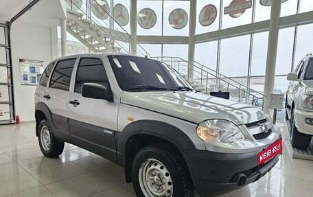 Chevrolet Niva I рестайлинг, 2010 год, 688 000 рублей, 6 фотография