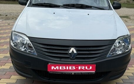 Renault Logan I, 2014 год, 900 000 рублей, 2 фотография