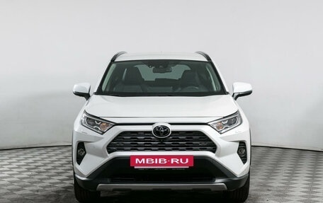 Toyota RAV4, 2019 год, 3 675 000 рублей, 2 фотография