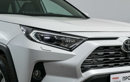 Toyota RAV4, 2019 год, 3 675 000 рублей, 24 фотография