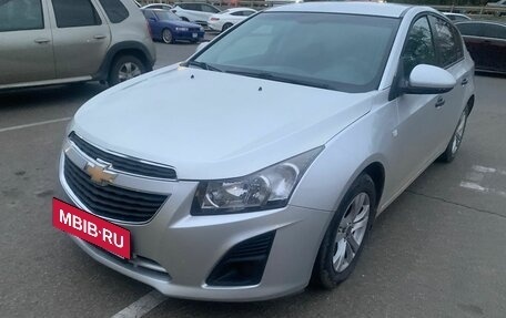 Chevrolet Cruze II, 2012 год, 890 000 рублей, 2 фотография