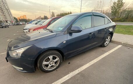 Chevrolet Cruze II, 2011 год, 620 000 рублей, 3 фотография