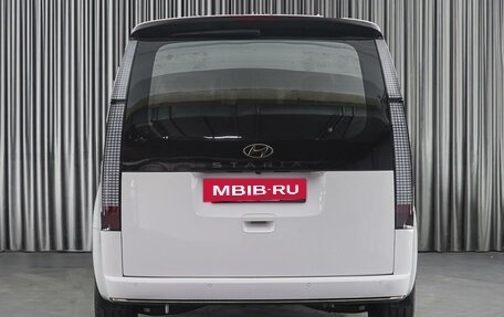 Hyundai Staria, 2023 год, 6 699 000 рублей, 4 фотография