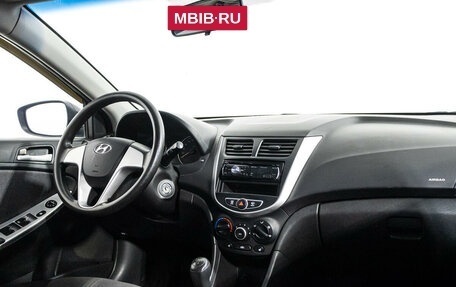 Hyundai Solaris II рестайлинг, 2011 год, 599 777 рублей, 9 фотография