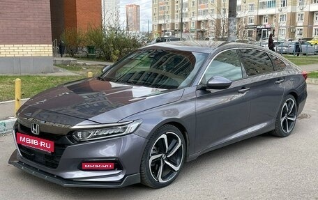 Honda Accord IX рестайлинг, 2019 год, 2 200 000 рублей, 3 фотография