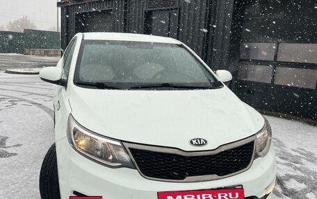 KIA Rio III рестайлинг, 2016 год, 1 500 000 рублей, 5 фотография