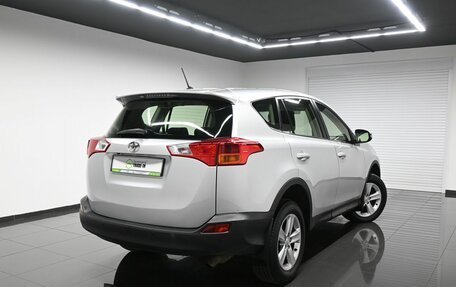 Toyota RAV4, 2013 год, 2 245 000 рублей, 2 фотография