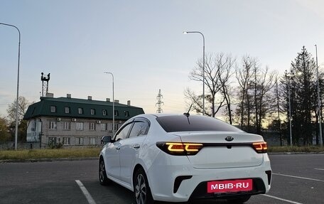 KIA Rio IV, 2018 год, 1 595 000 рублей, 5 фотография